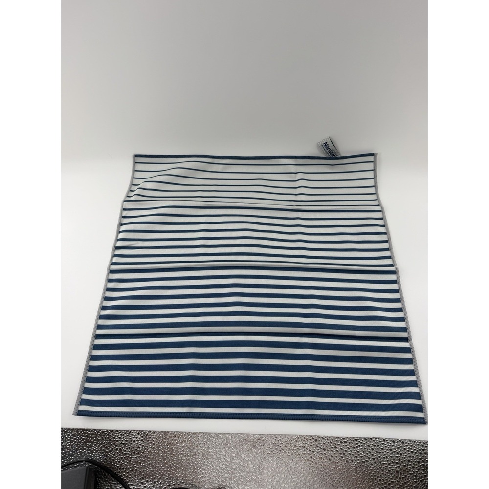 NEW Norwex Window Cloth Cleaning Microfiber with BacLock Blue White Stripes